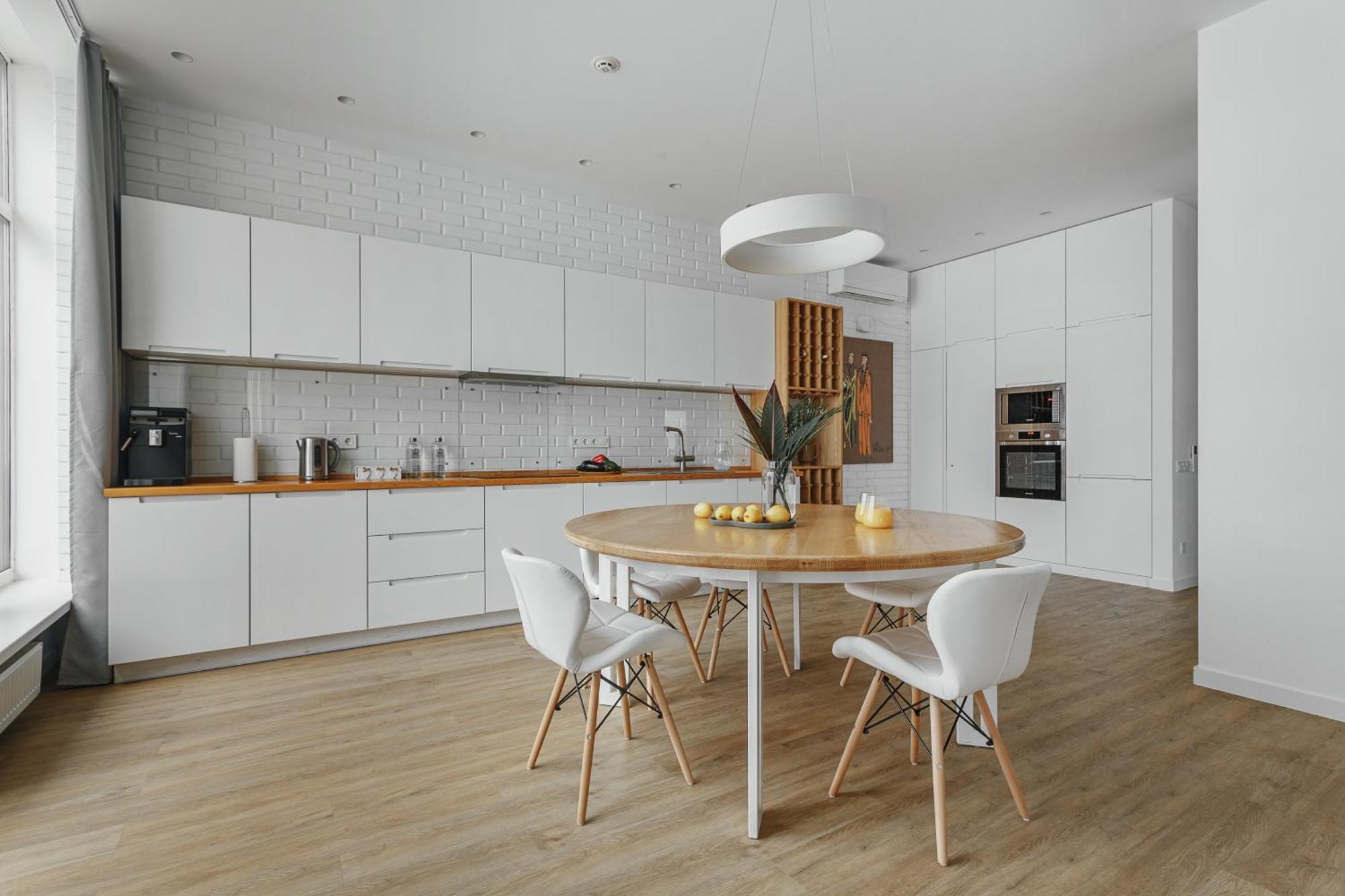 Royal Sky Apartments Odessa Bilik gambar