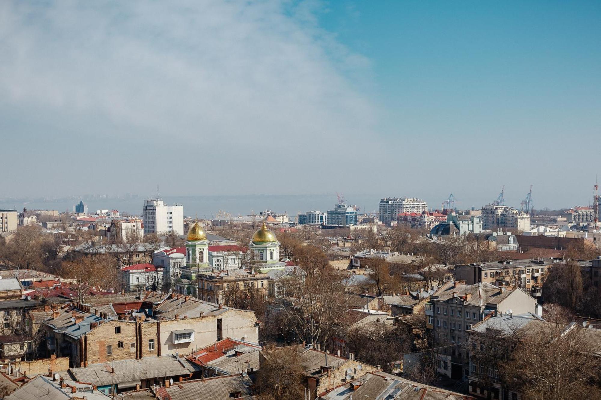 Royal Sky Apartments Odessa Bilik gambar
