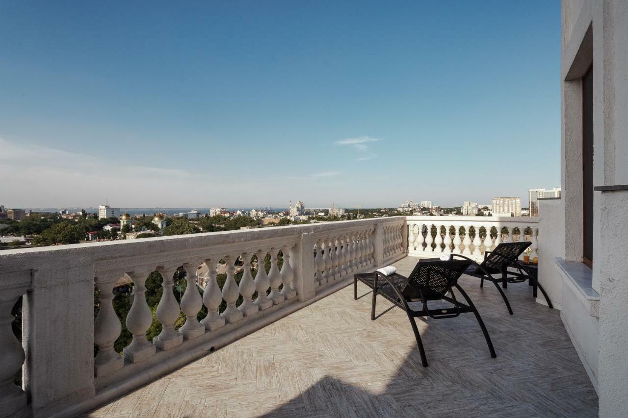 Royal Sky Apartments Odessa Luaran gambar